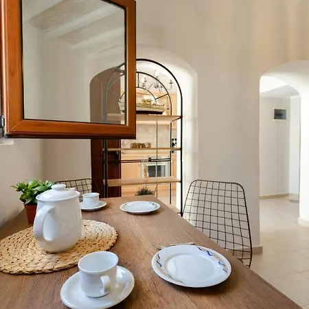 Дом отдыха Evaxenia's House Old Town Rhodes *