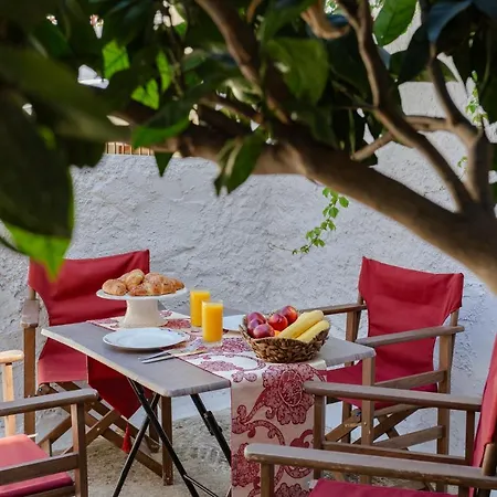 Evaxenia's House Old Town Rhodes بيت للعطل