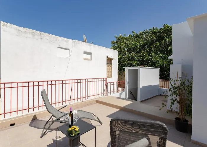 Evaxenia's House Old Town Rhodes بيت للعطل *